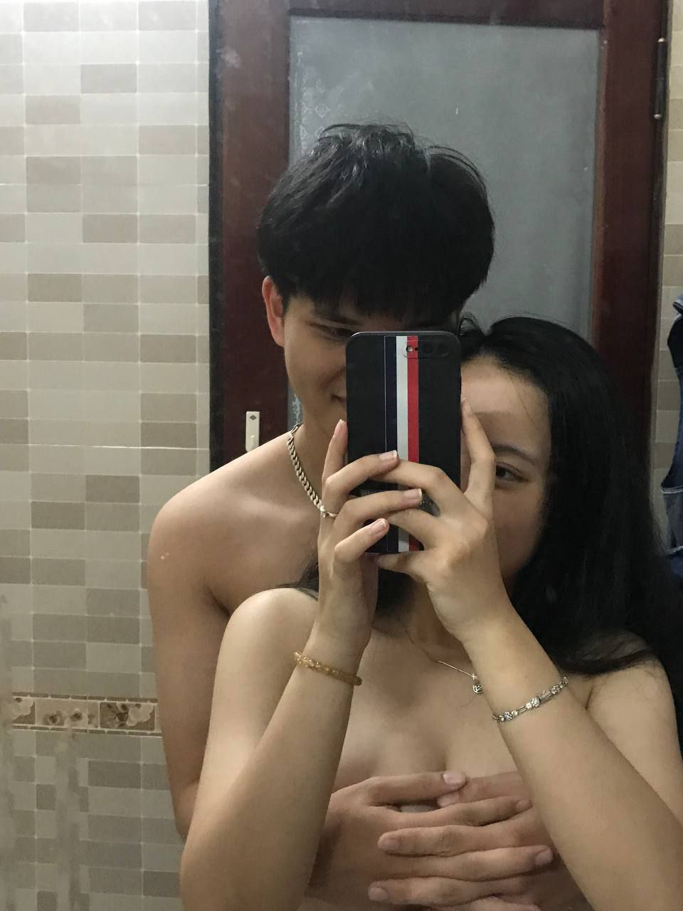 Ảnh đặc biệt của JVID nữ thần ngực to vào sáng sớm~